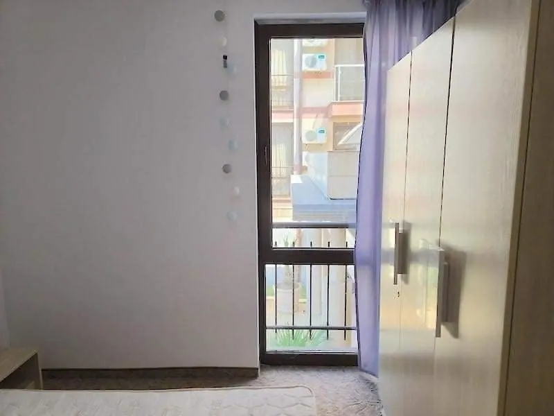 Tarsis Private Apartament-1